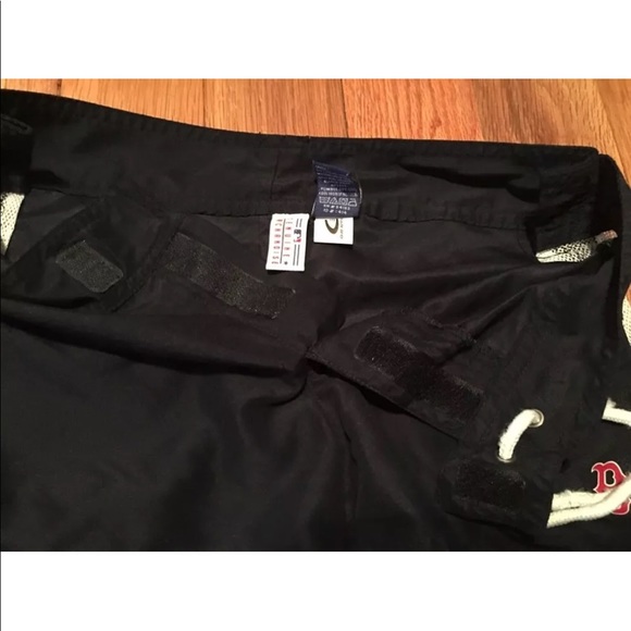 Red Sox Swim Trunks Kids Sz Medium - Picture 4 of 6